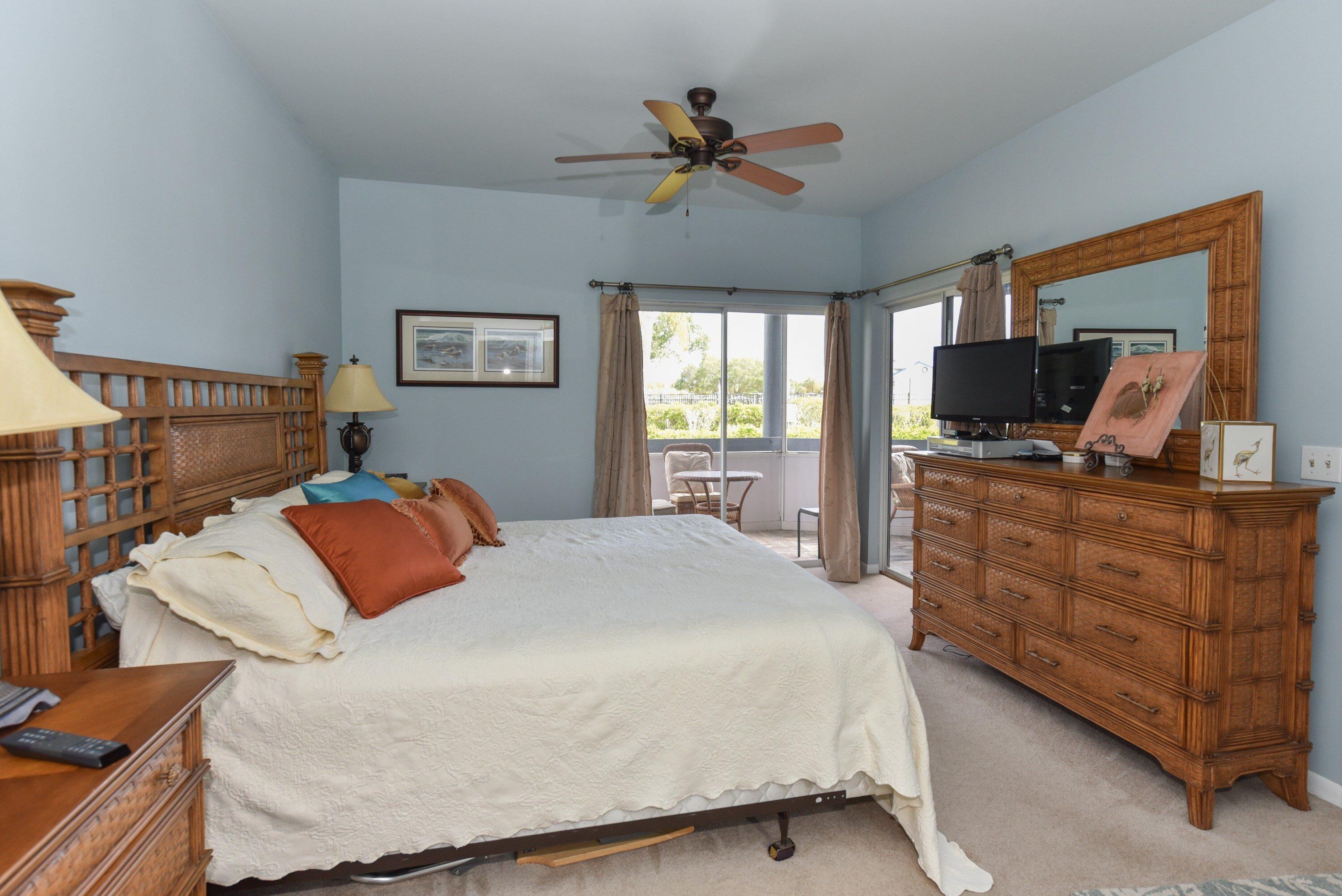 Sailfish Village at Beacon 21 Condo - Residential