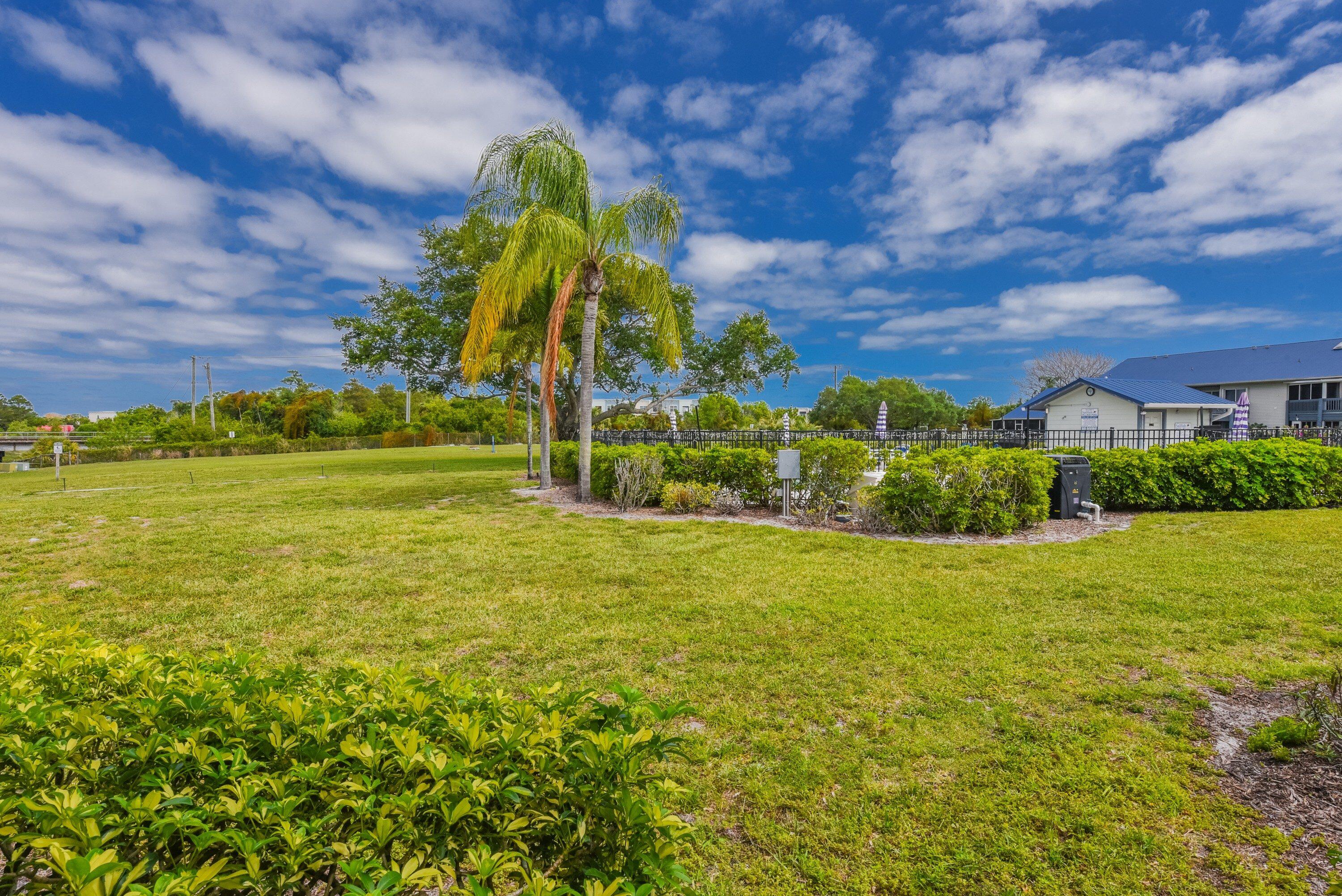 Sailfish Village at Beacon 21 Condo - Residential