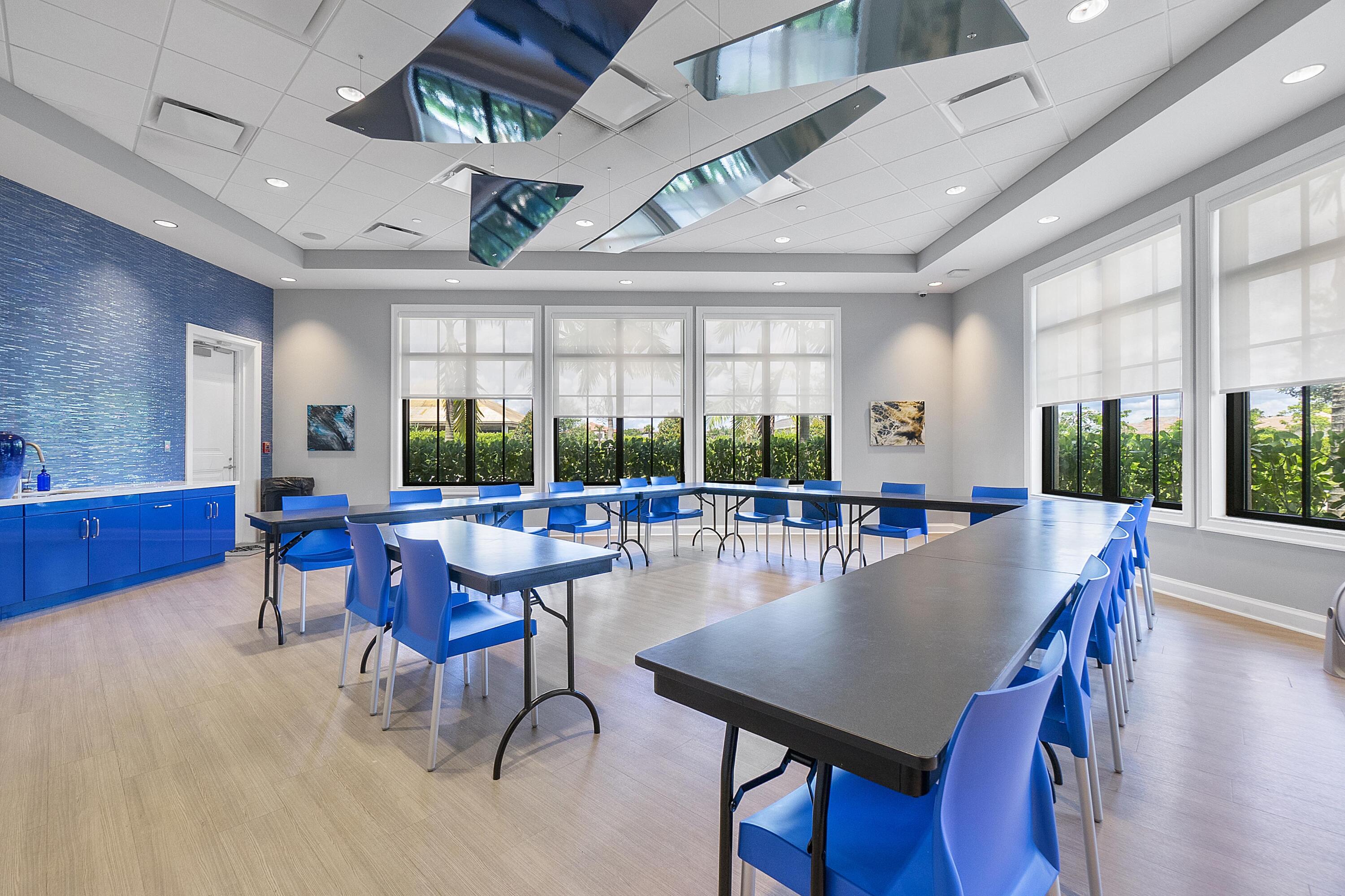 PARKLAND ROYALE - Residential