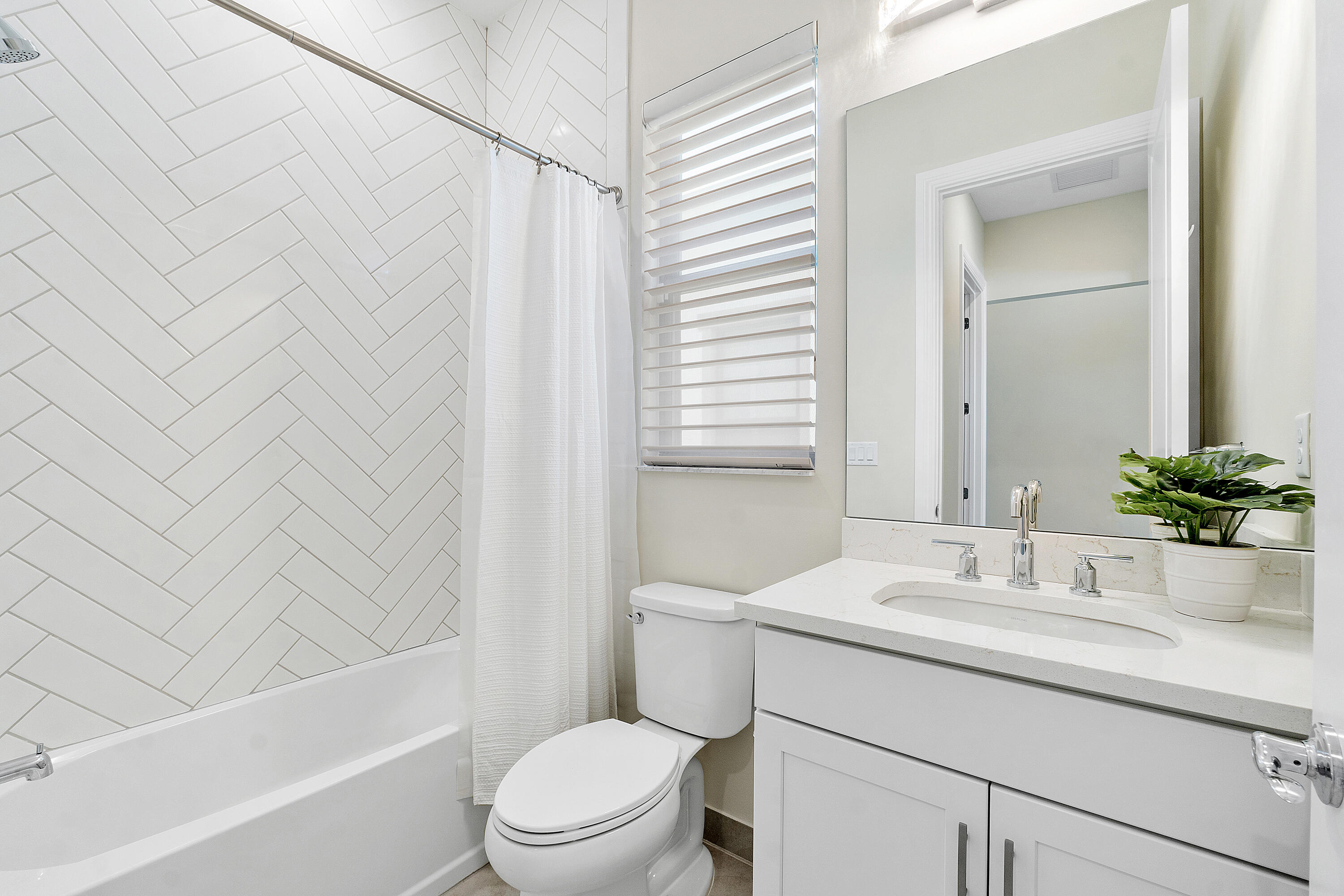 PARKLAND ROYALE - Residential