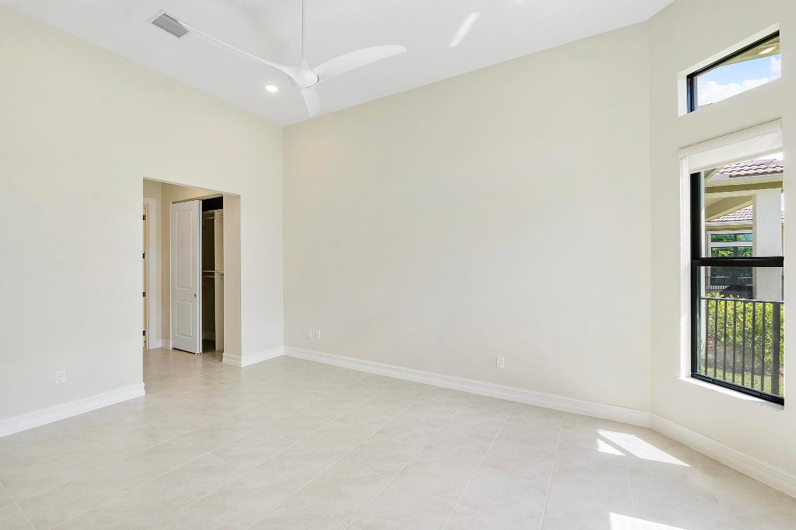 PARKLAND ROYALE - Residential