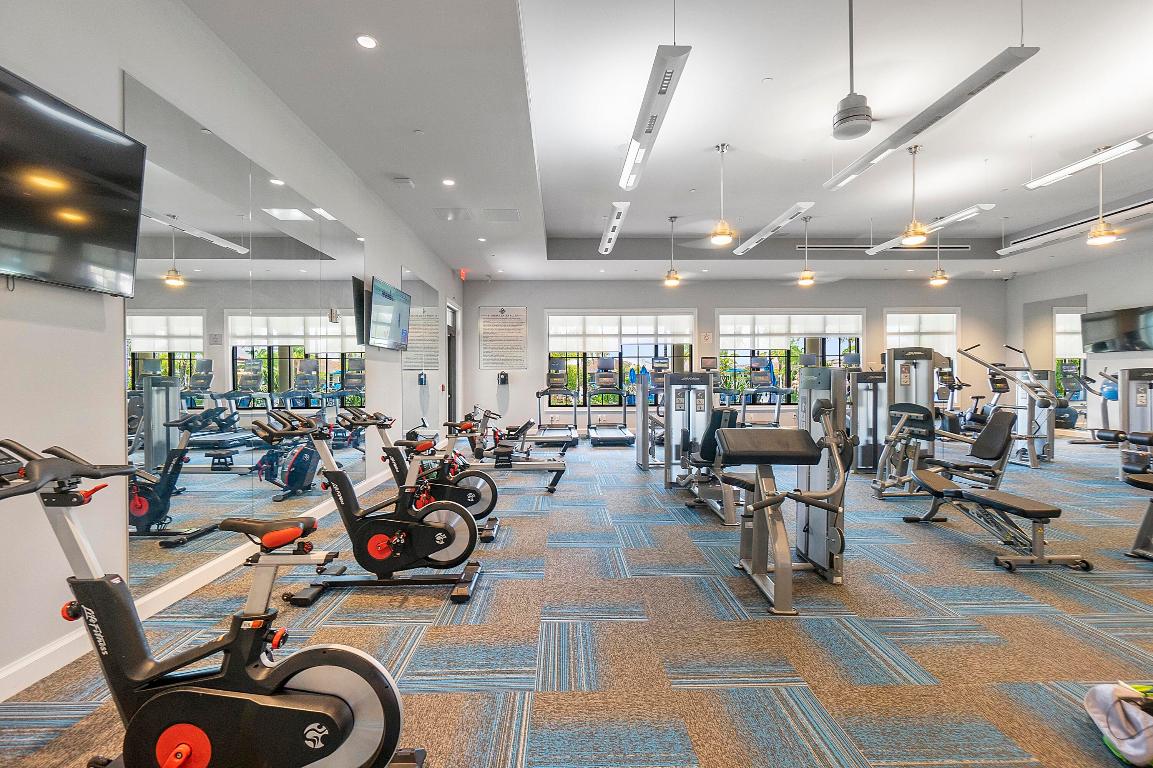 PARKLAND ROYALE - Residential