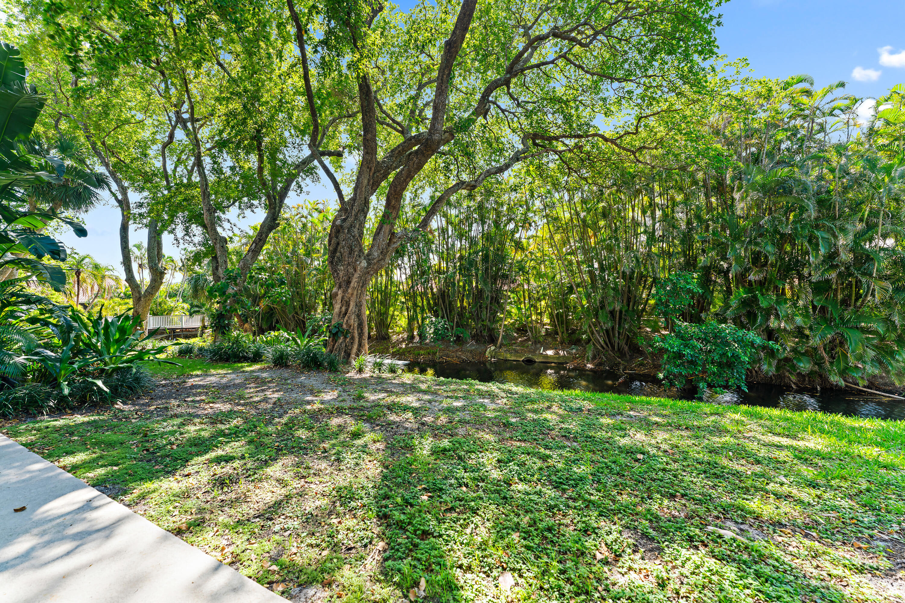 SEA RISE CONDO - Residential Lease