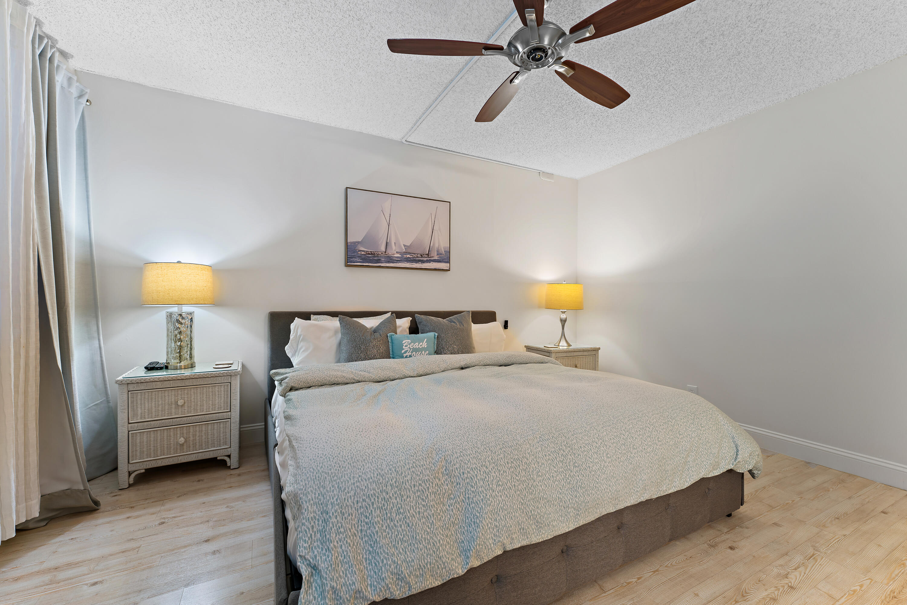 SEA RISE CONDO - Residential Lease