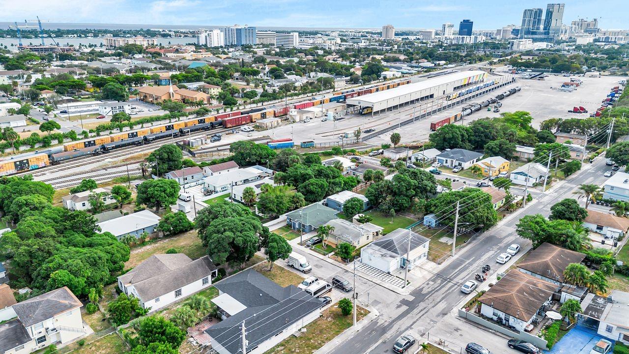 Washington Heights - Residential Income