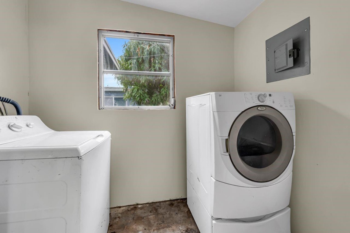 Washington Heights - Residential Income