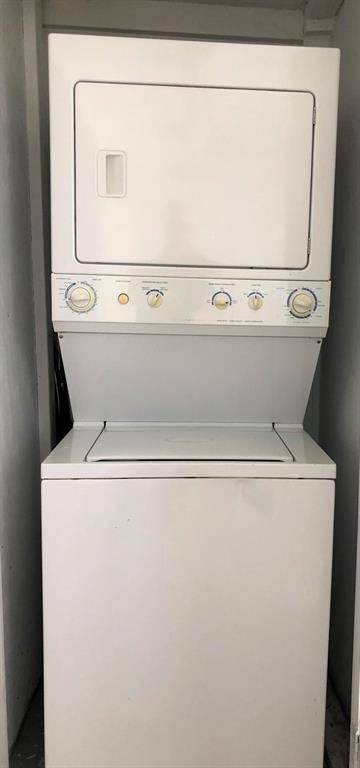 KINGS POINT SEVILLE CONDOS - Residential