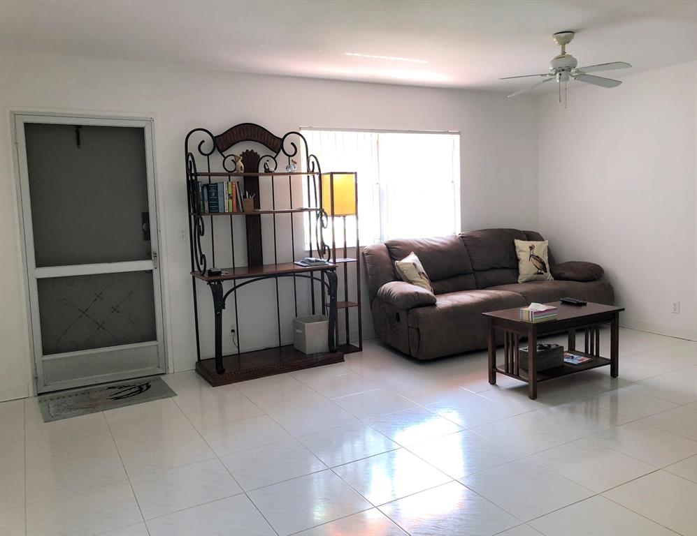 KINGS POINT SEVILLE CONDOS - Residential