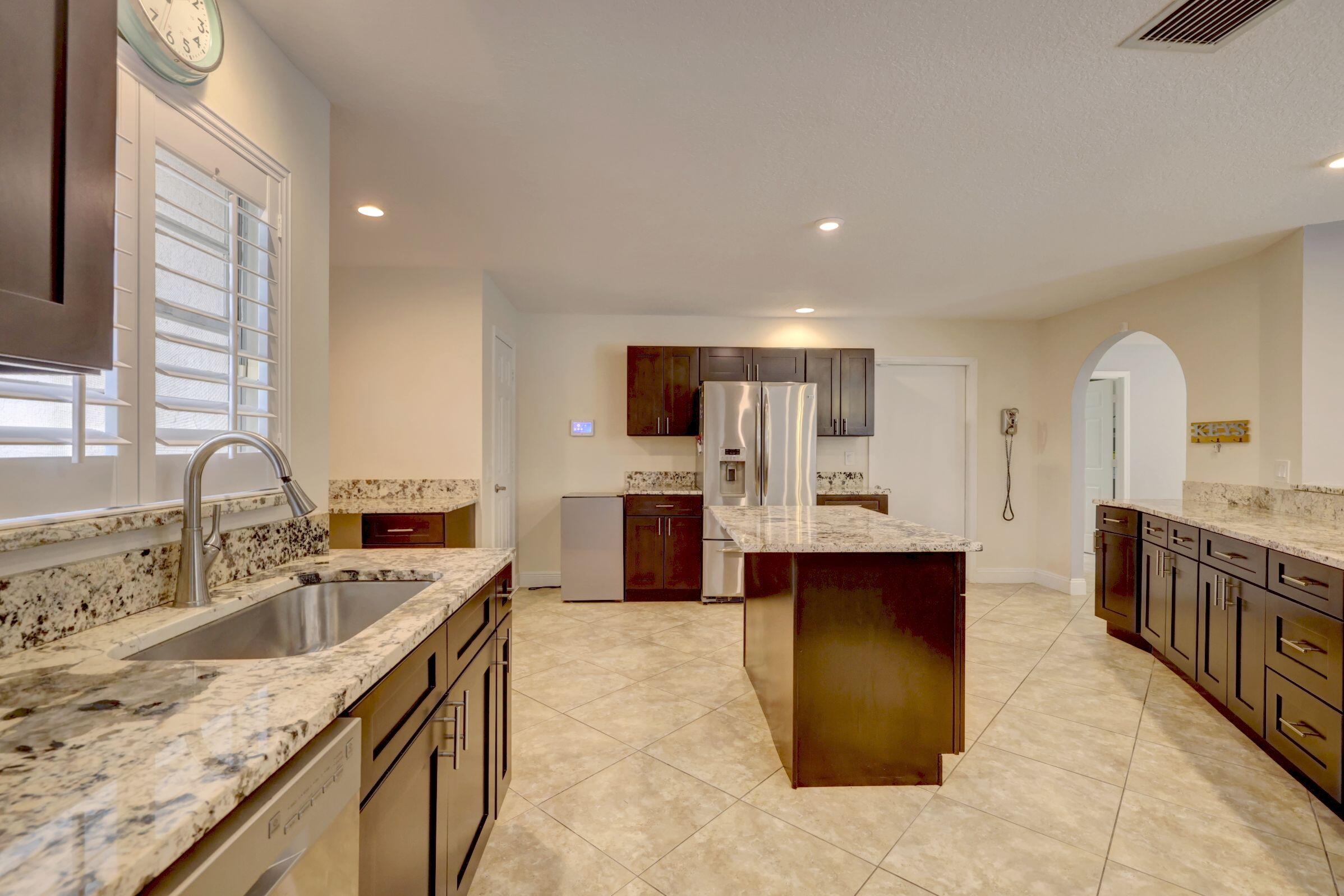 SOUTH PORT ST LUCIE UNIT 5 - Residential