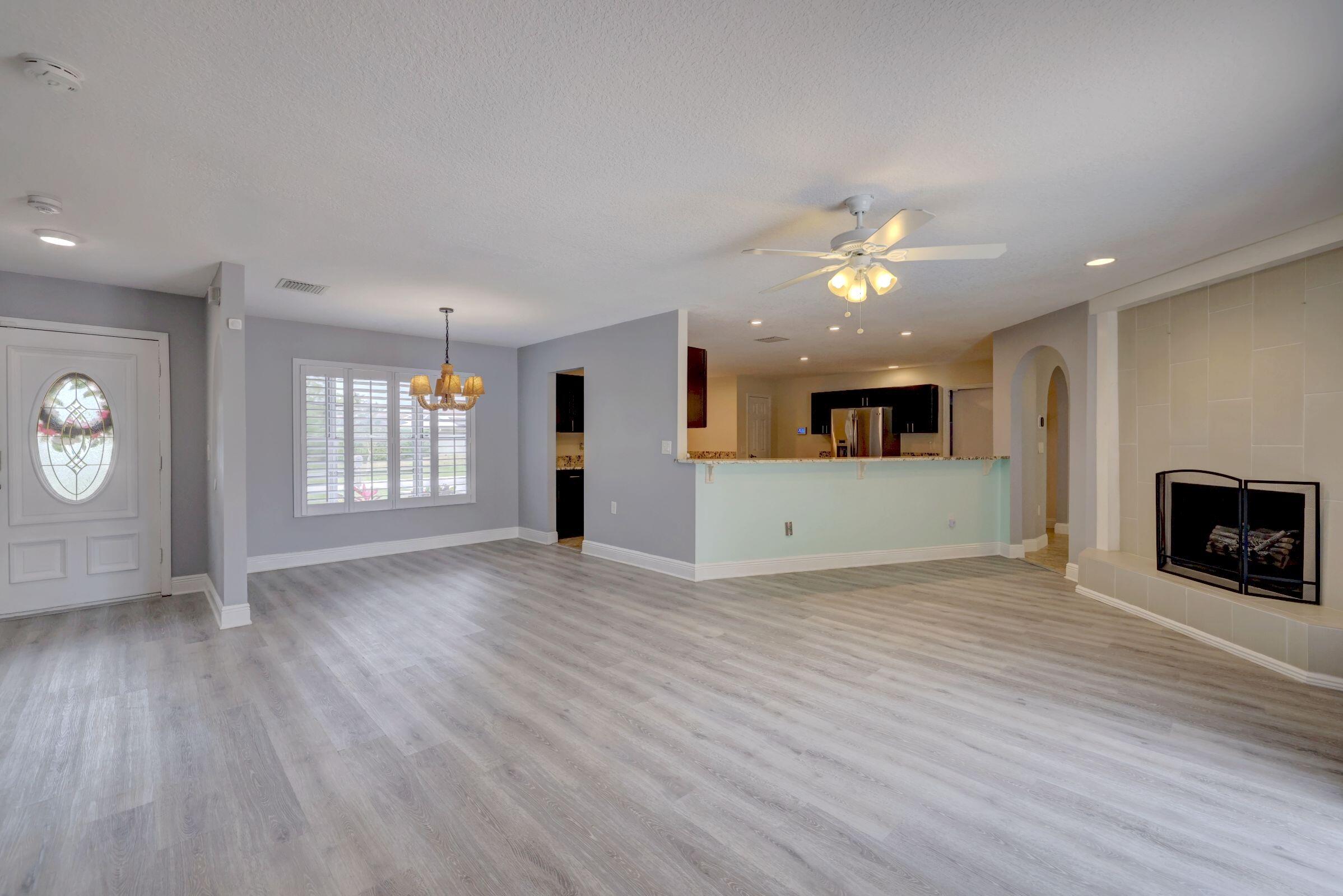 SOUTH PORT ST LUCIE UNIT 5 - Residential