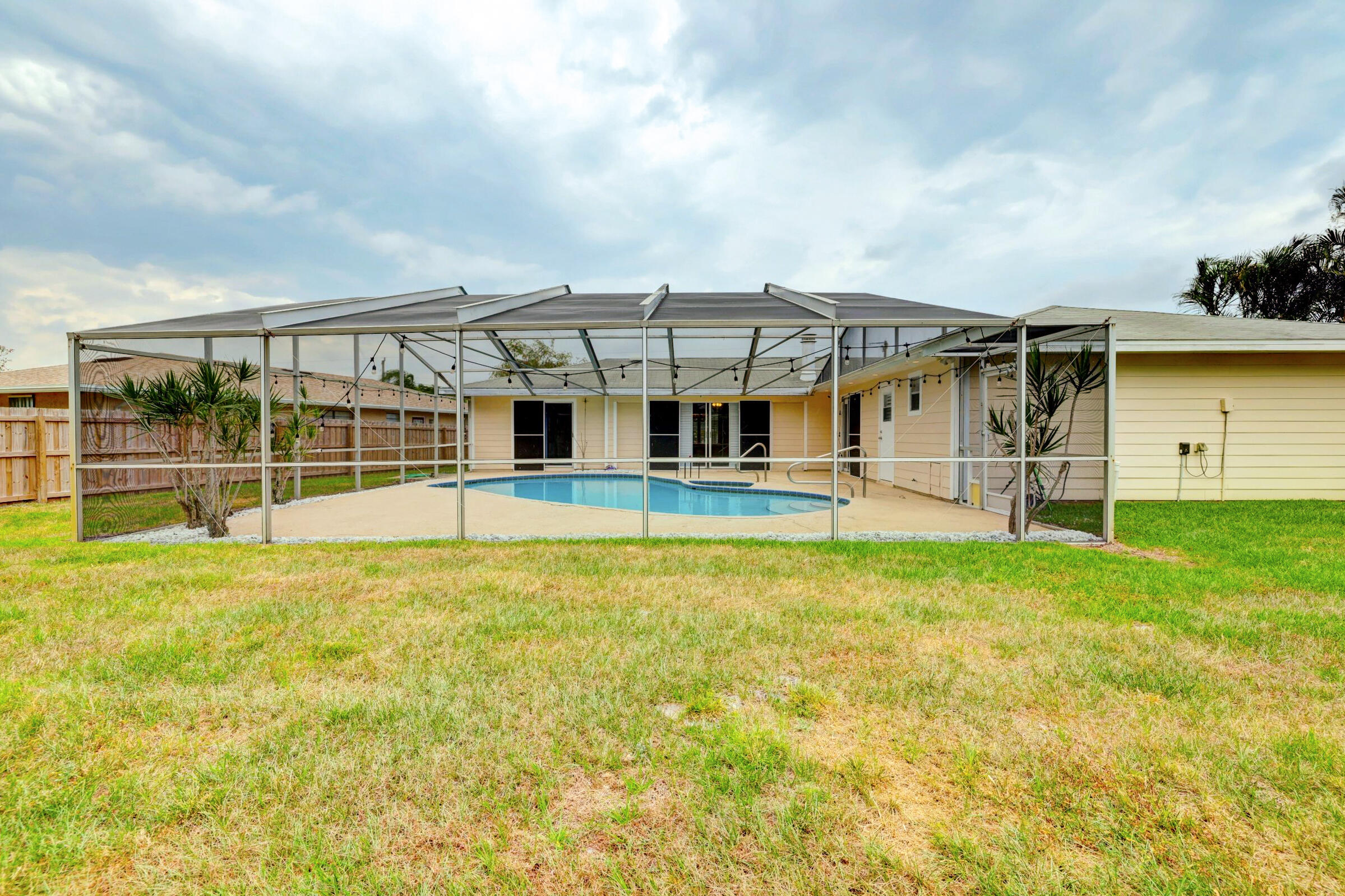 SOUTH PORT ST LUCIE UNIT 5 - Residential