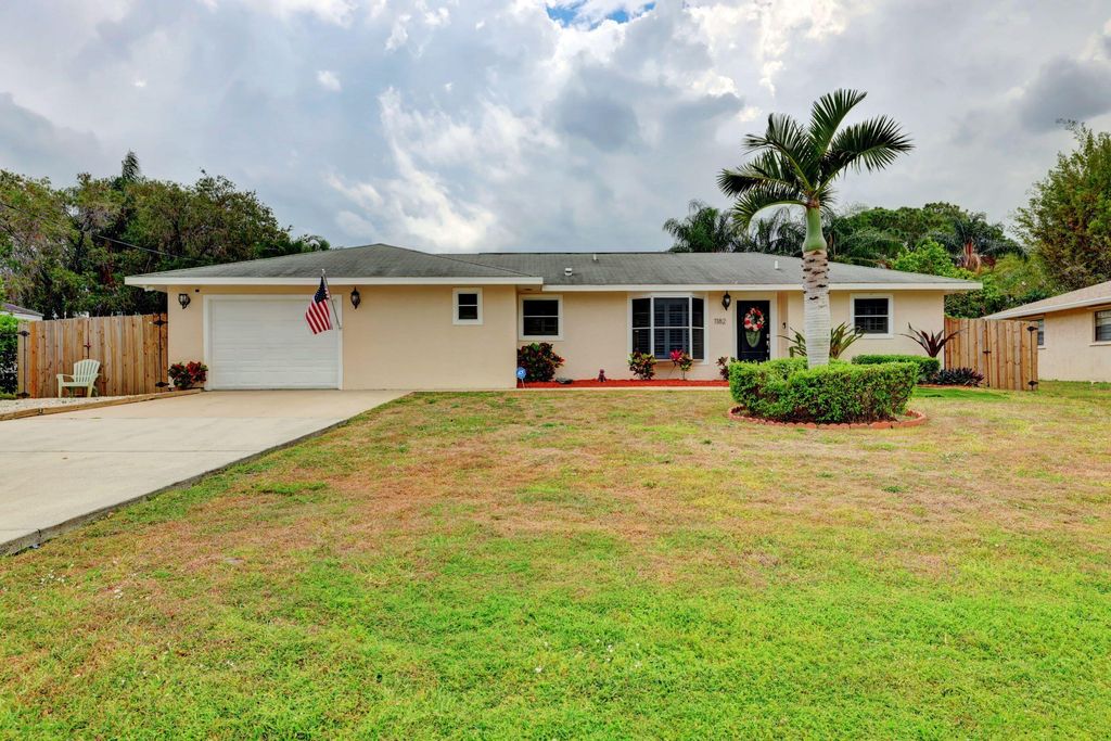 Photo of 1182 SE Oriental Avenue, Port Saint Lucie, FL 34952 (MLS # R10793678)