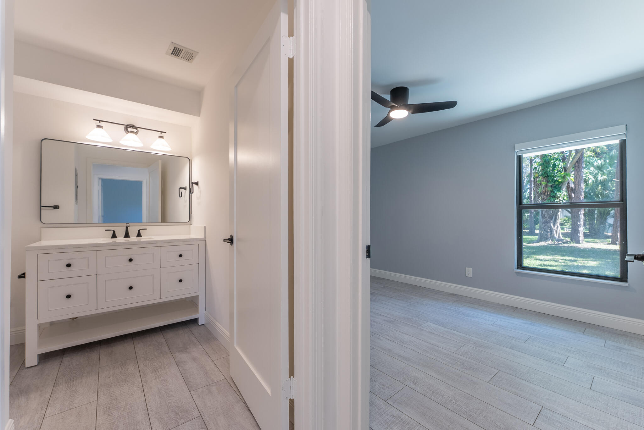 SUMMER WINDS OF JUPITER - Residential Lease