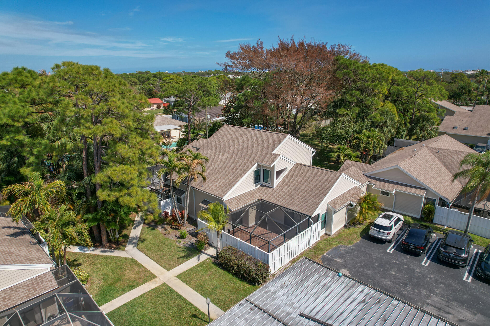 SUMMER WINDS OF JUPITER - Residential Lease