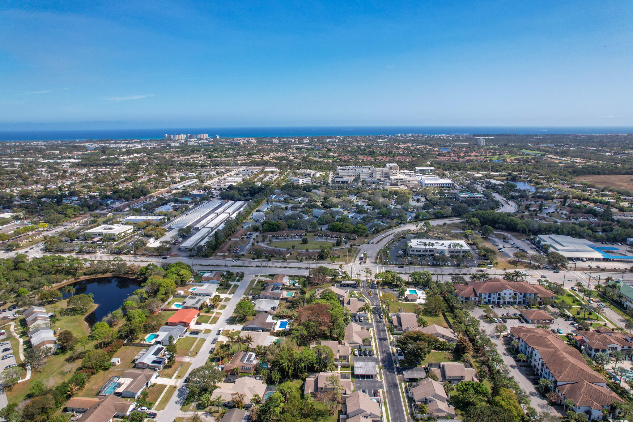 SUMMER WINDS OF JUPITER - Residential Lease