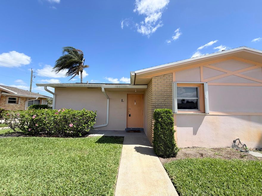 HOME SWEET HOME! Enjoy your retirement in sunny south Florida in this beautiful condo nestled in the highly desired Cresthaven Villas, an adult community. This 1/1 end-unit condo is on the first floor with all tile flooring. Featuring an updated kitchen with new stainless steel appliances, and an updated bathroom! With a fully enclosed patio complete with accordion hurricane shutters. There is also a storage closet on the enclosed patio. And outside is a tile patio to soak up some Florida sun! And new central air and central heating system. No pets. Cable and water are included! Cresthaven Villas offers numerous amenities to residents including a community pool, shuffleboard, bocce ball, clubhouse, onsite laundry facilities, fitness center, a sauna, and library. Schedule your tour today!