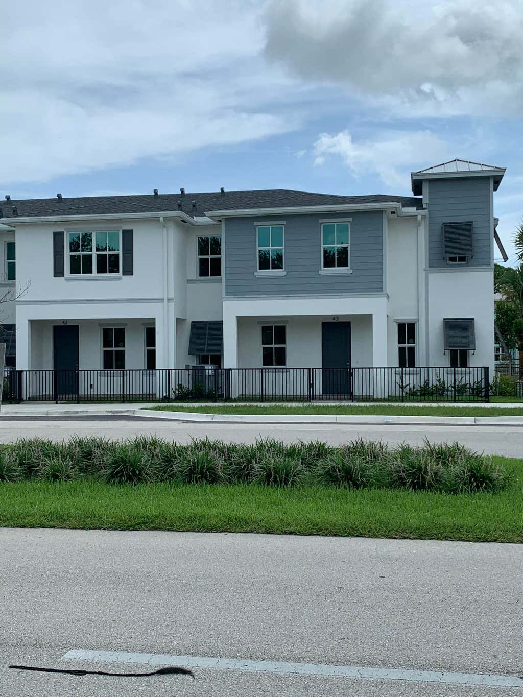 Photo of 747 SE Central Parkway #42, Stuart, FL 34994 (MLS # B26041325)