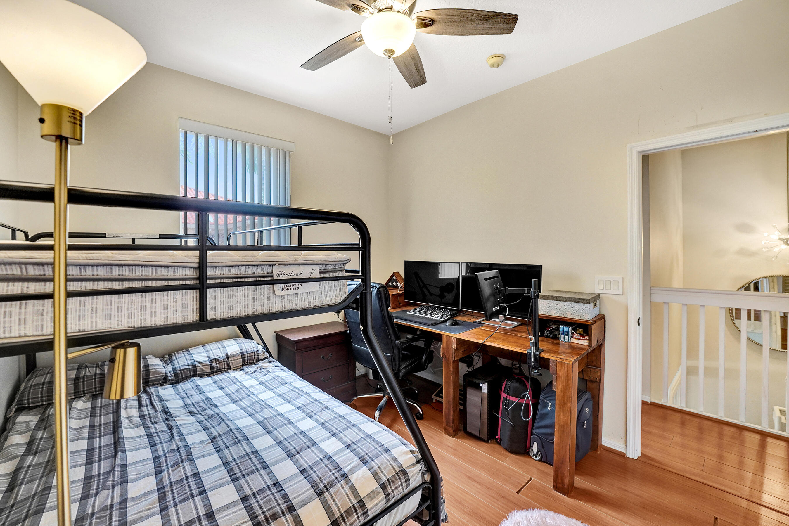 VILLAS AT HARBOR ISLES CONDO - Residential