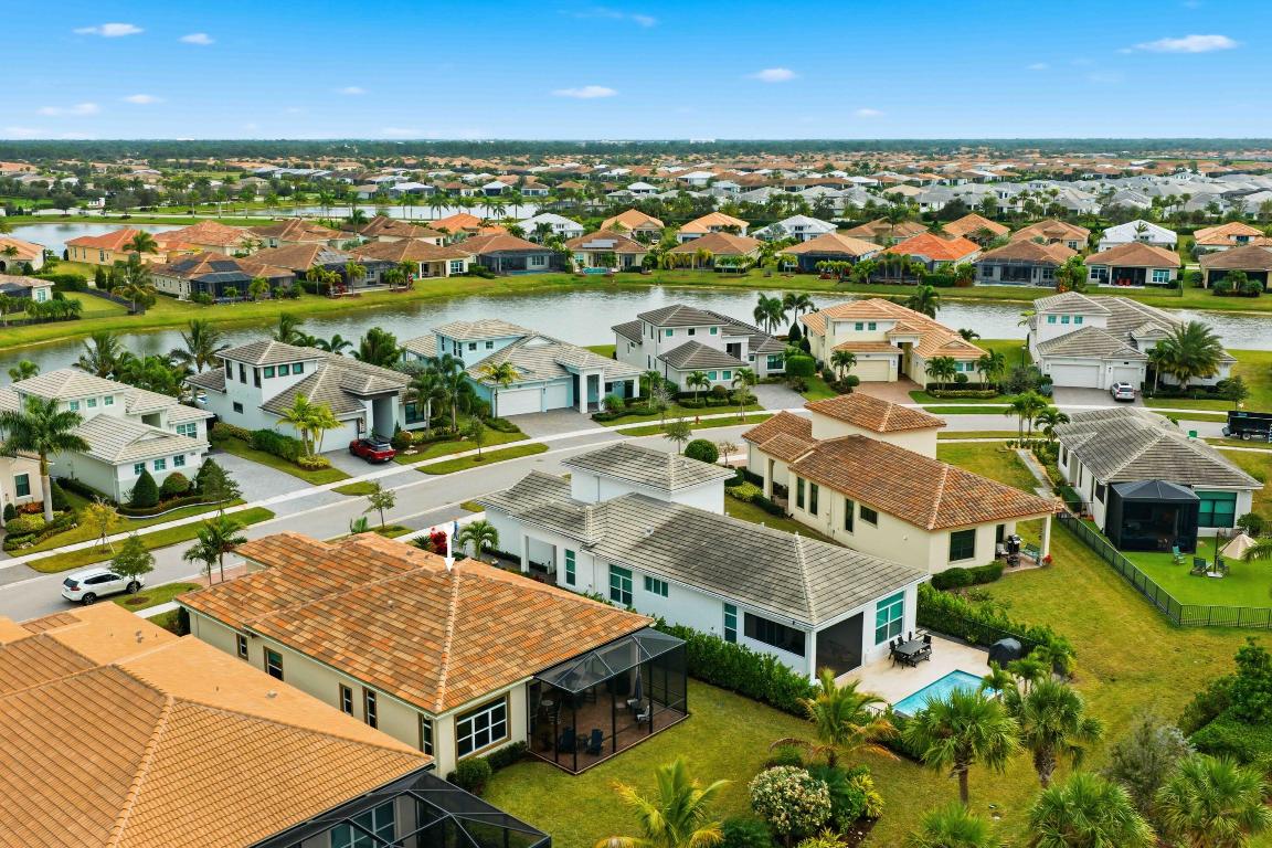 VERANO SOUTH POD A PLAT NO. 5 - Residential