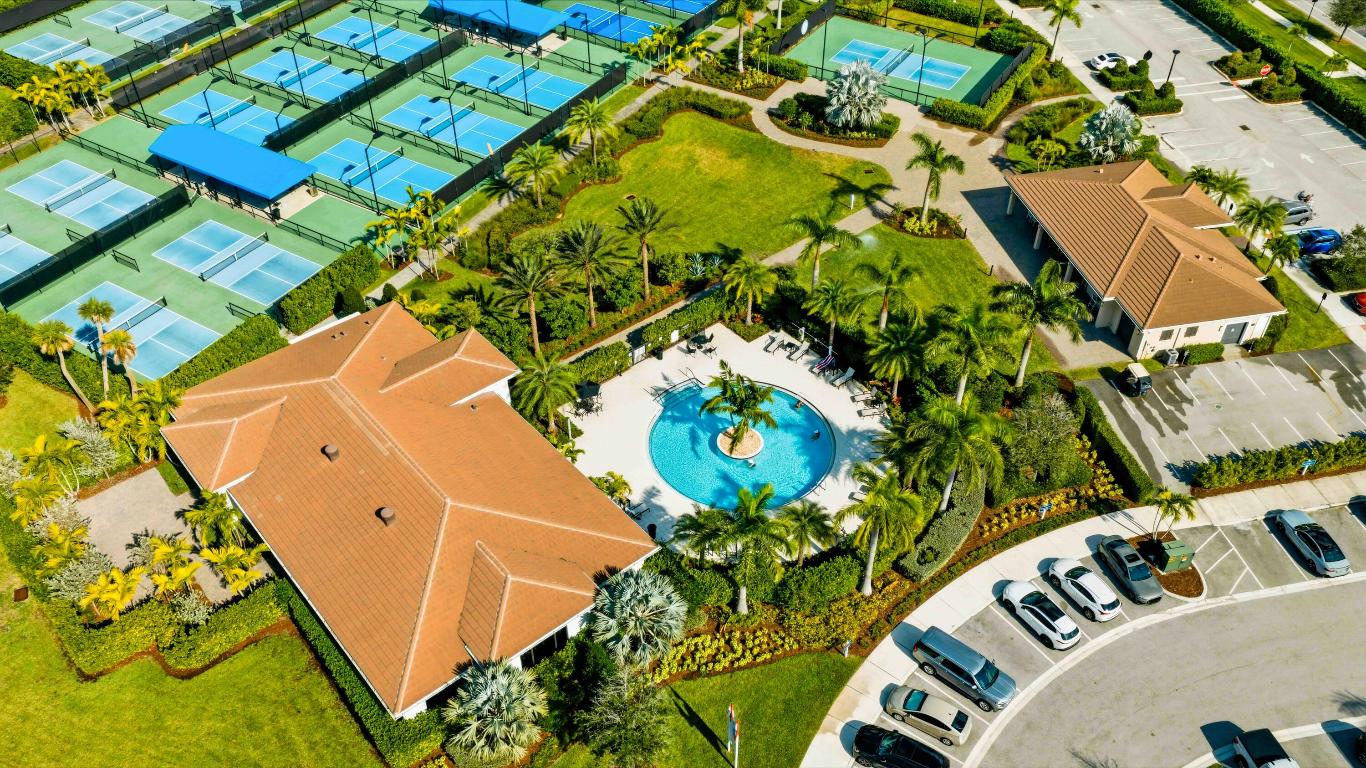 VERANO SOUTH POD A PLAT NO. 5 - Residential