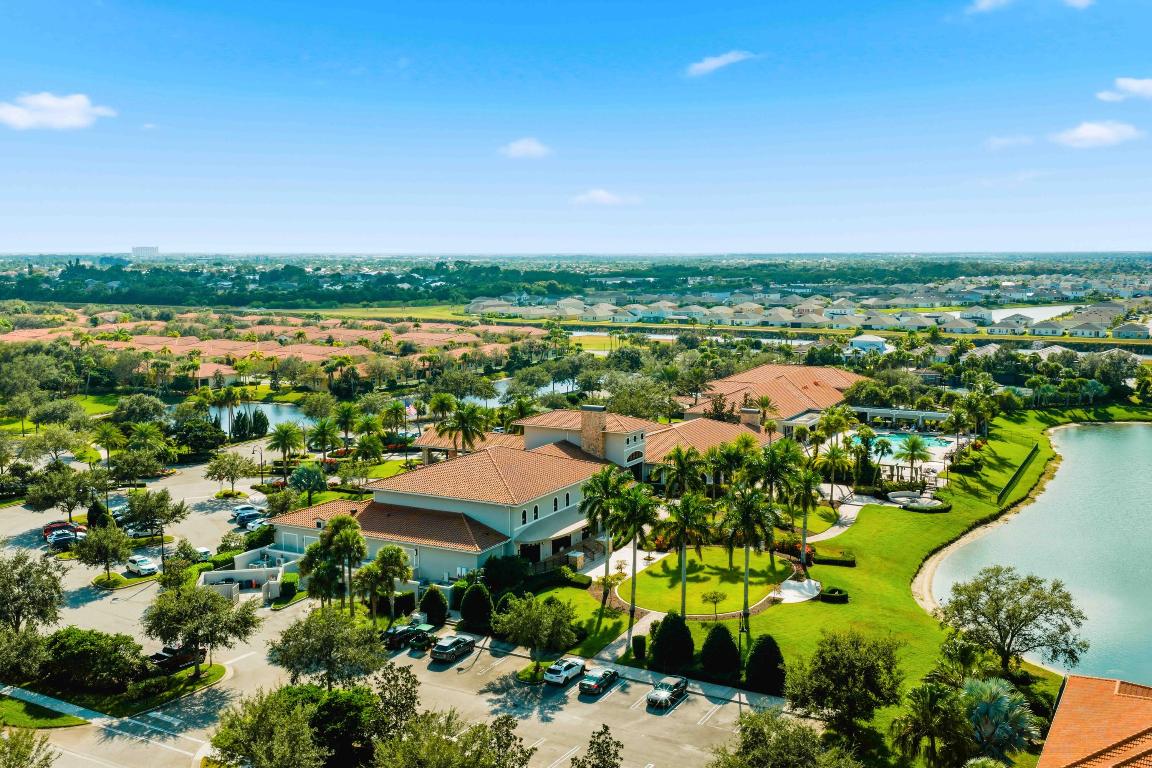 VERANO SOUTH POD A PLAT NO. 5 - Residential