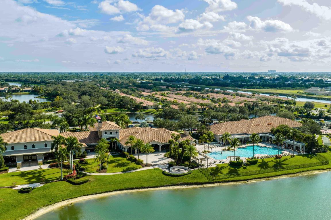 VERANO SOUTH POD A PLAT NO. 5 - Residential