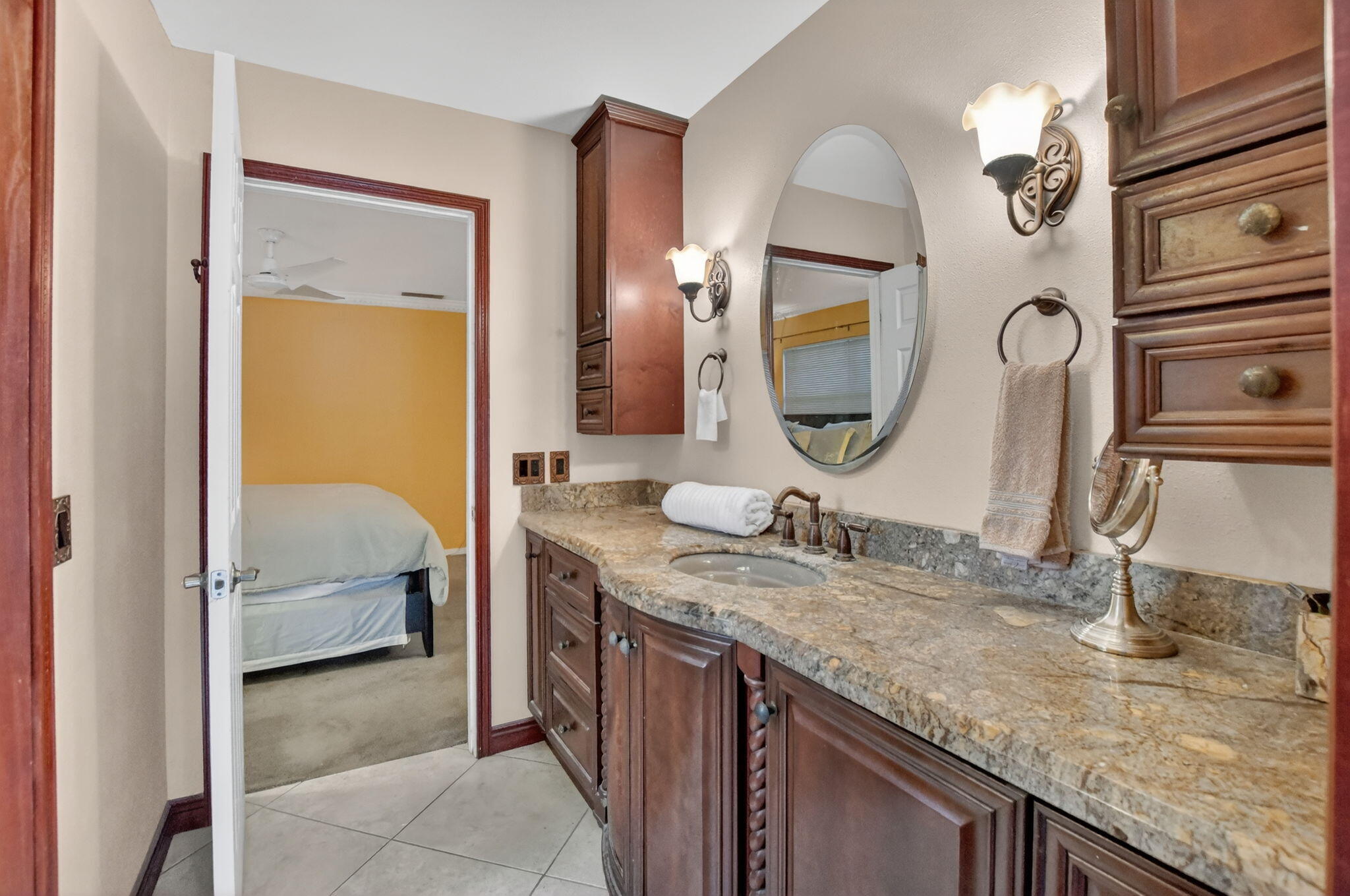 SANDALFOOT COVE SEC 11 - Residential