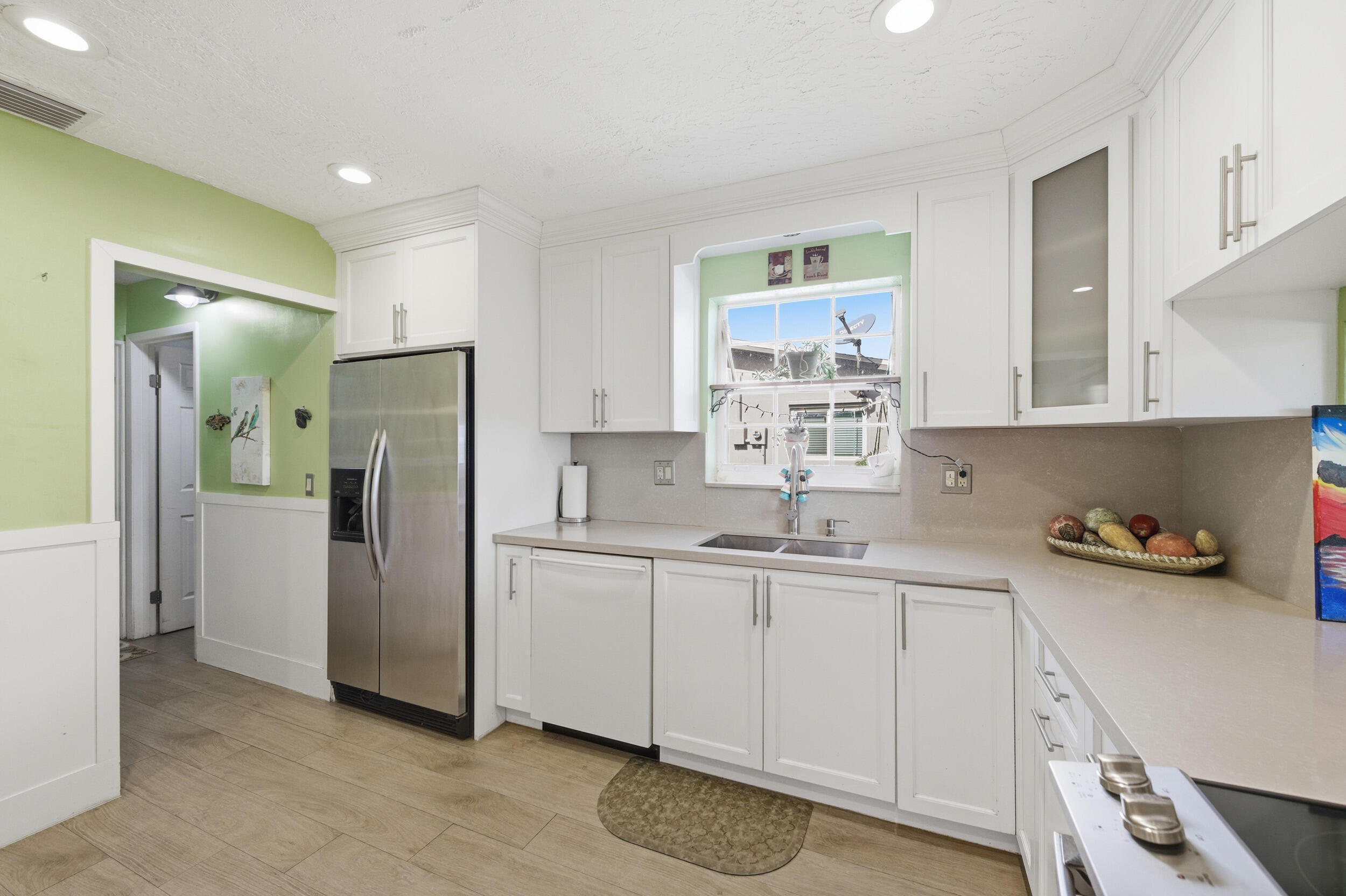 PEMBROKE LAKES SEC THREE - Residential