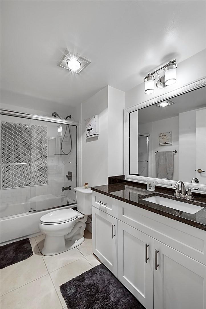 Boca Bayou - Residential