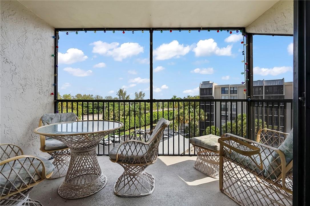 Boca Bayou - Residential
