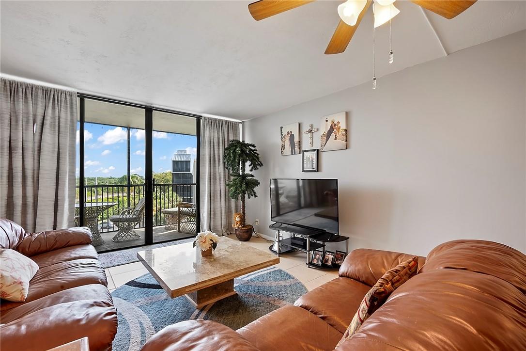 Boca Bayou - Residential