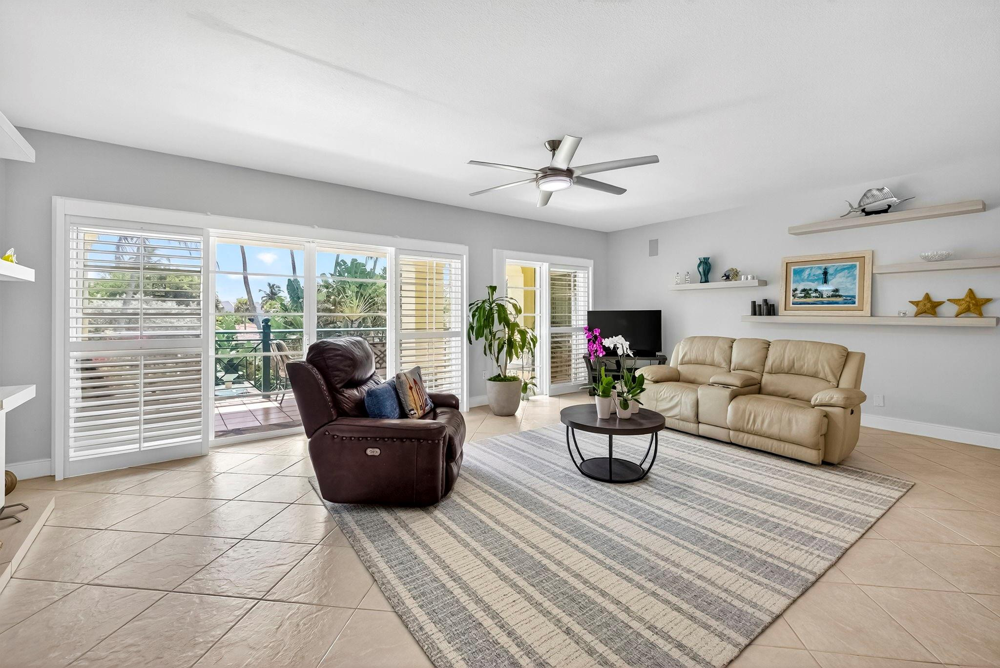 MEDITERRANEA CONDO - Residential