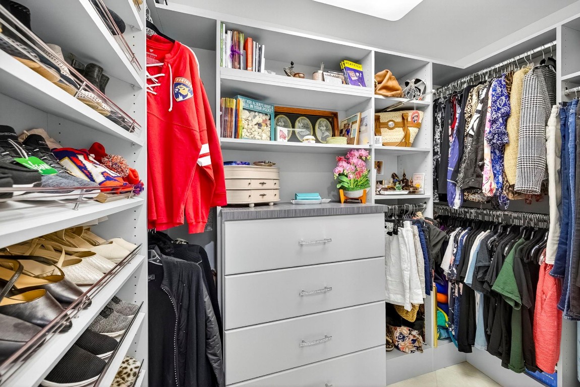 MEDITERRANEA CONDO - Residential