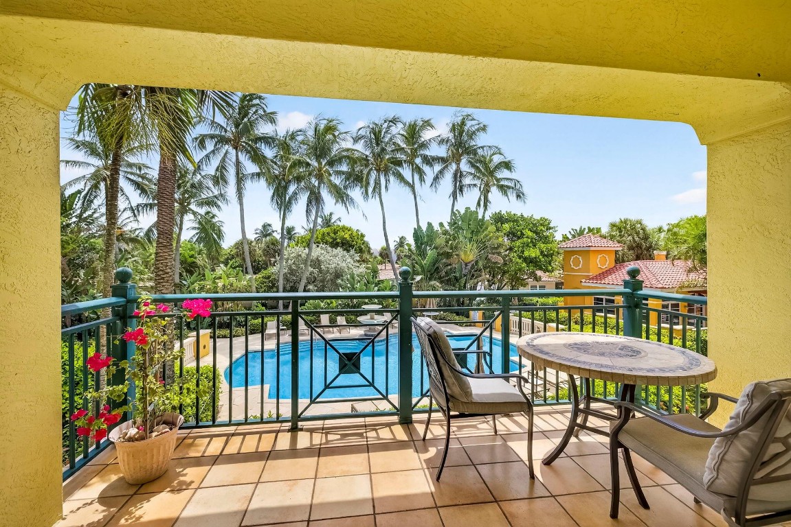 MEDITERRANEA CONDO - Residential