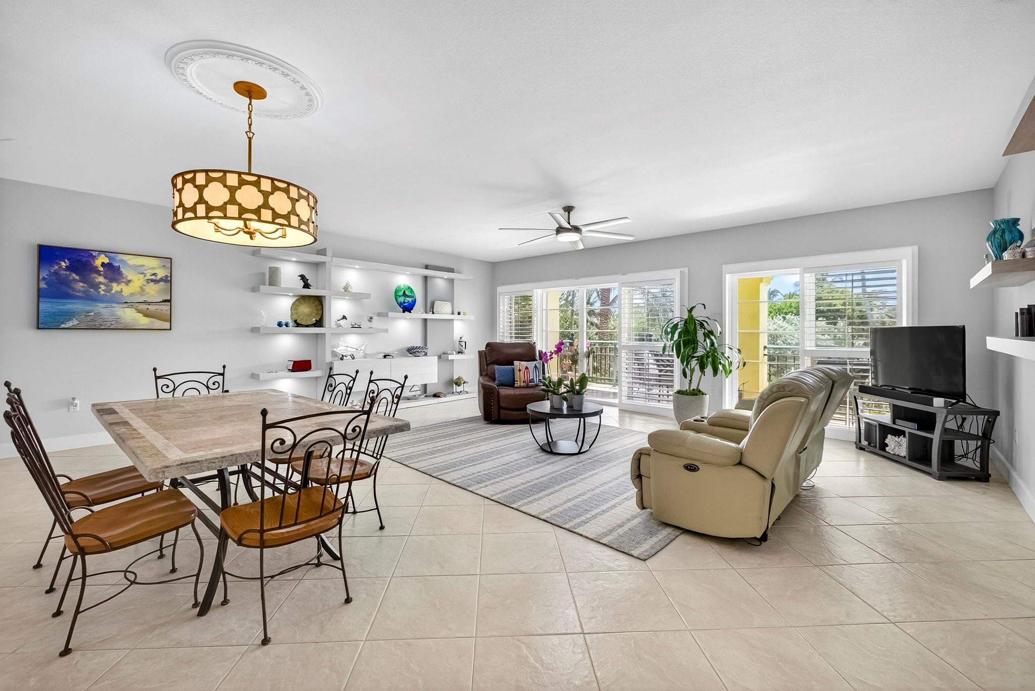 MEDITERRANEA CONDO - Residential