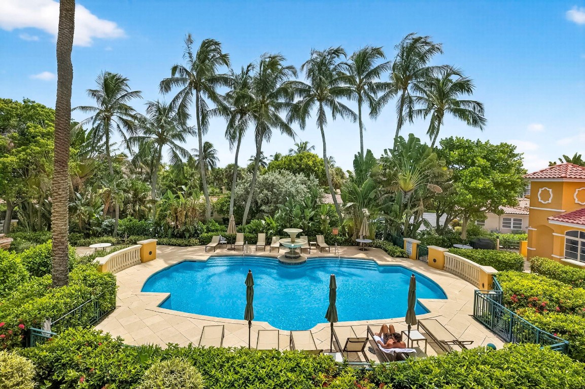 MEDITERRANEA CONDO - Residential