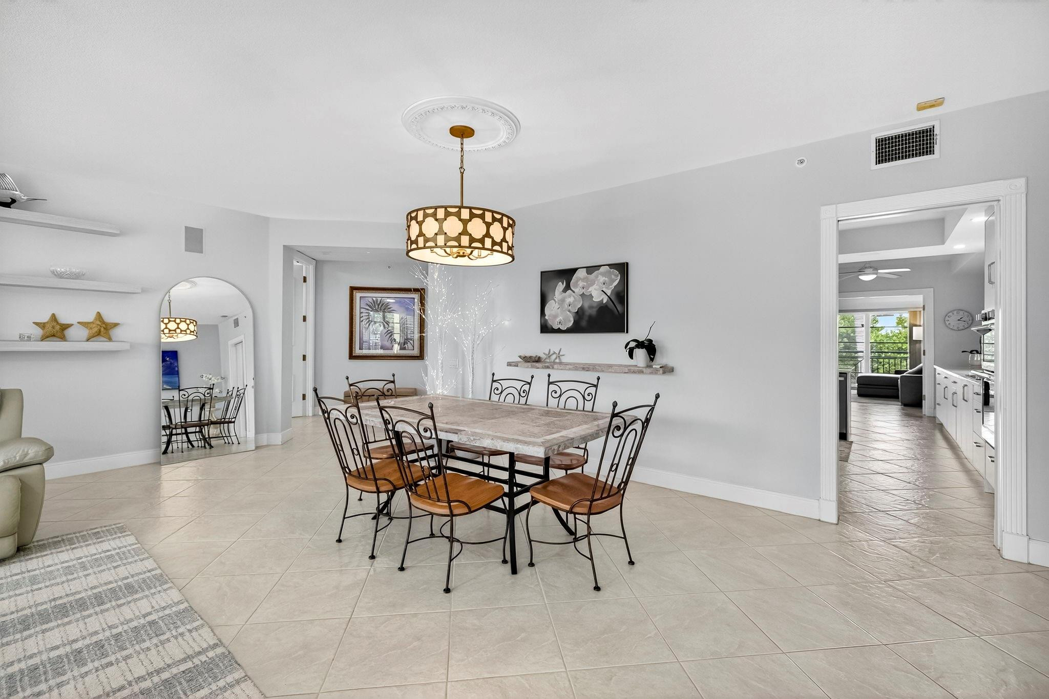 MEDITERRANEA CONDO - Residential