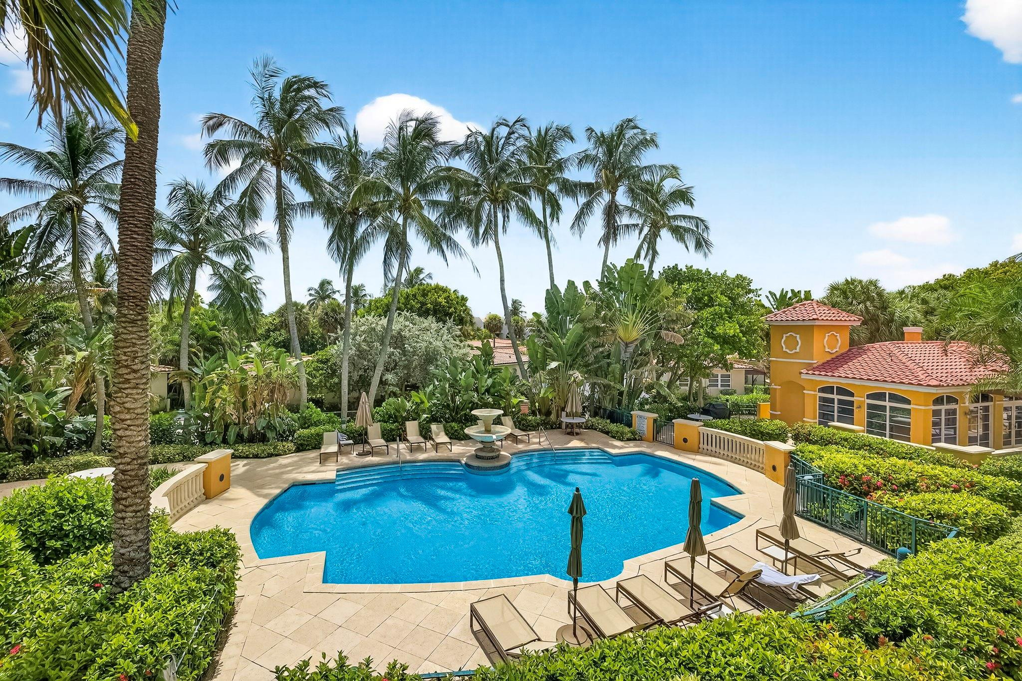 MEDITERRANEA CONDO - Residential