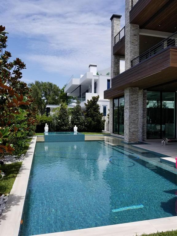 GOULD ISLAND - Residential