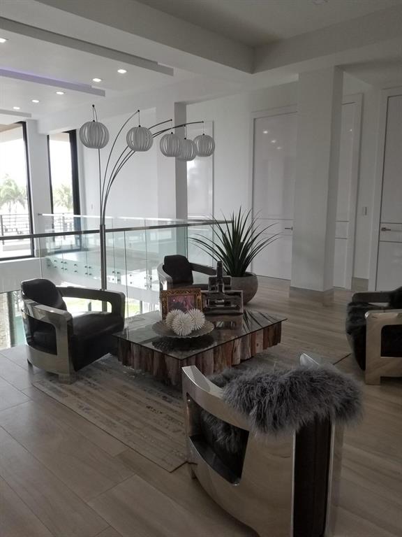 GOULD ISLAND - Residential