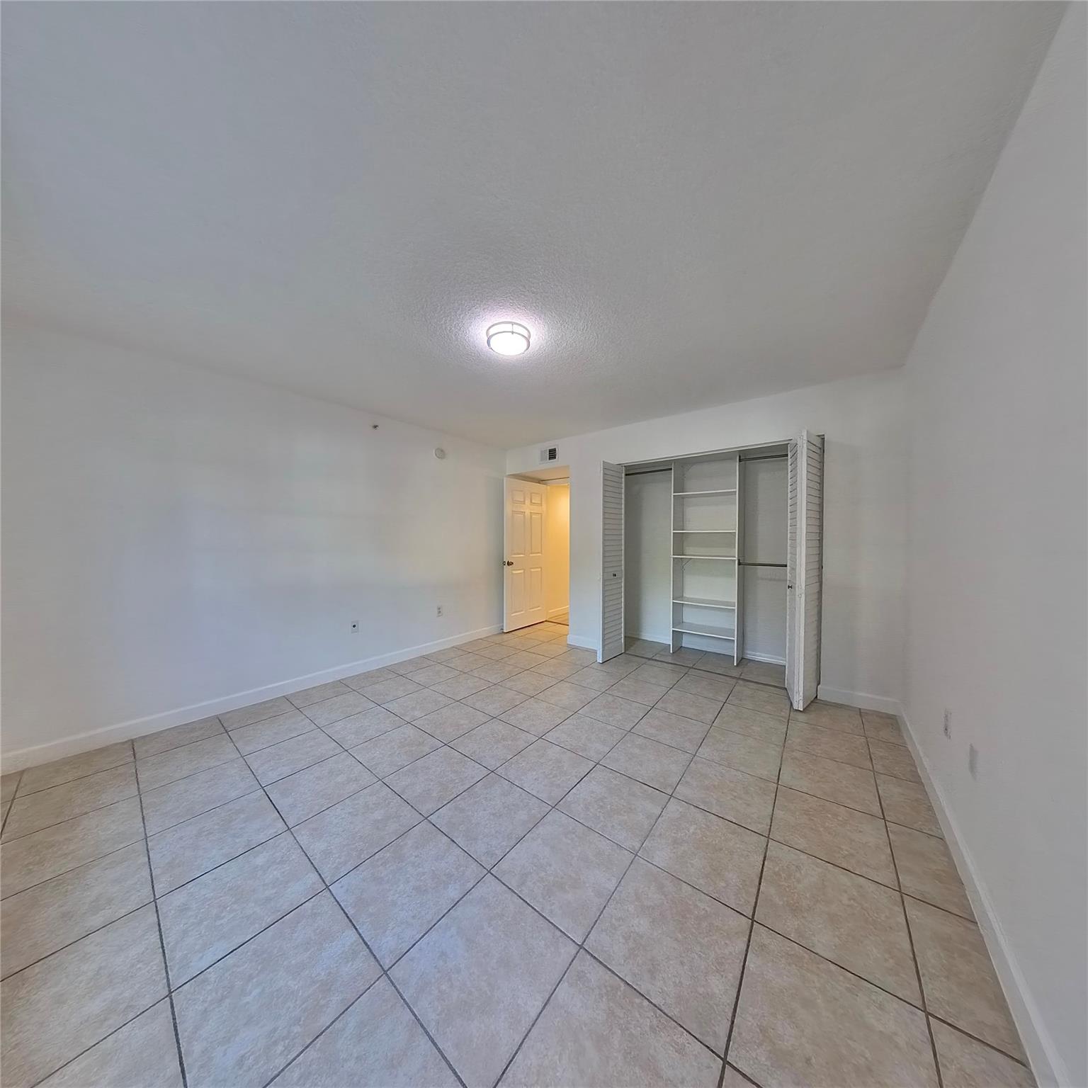 Evergreen Lakes Condo - Residential Lease