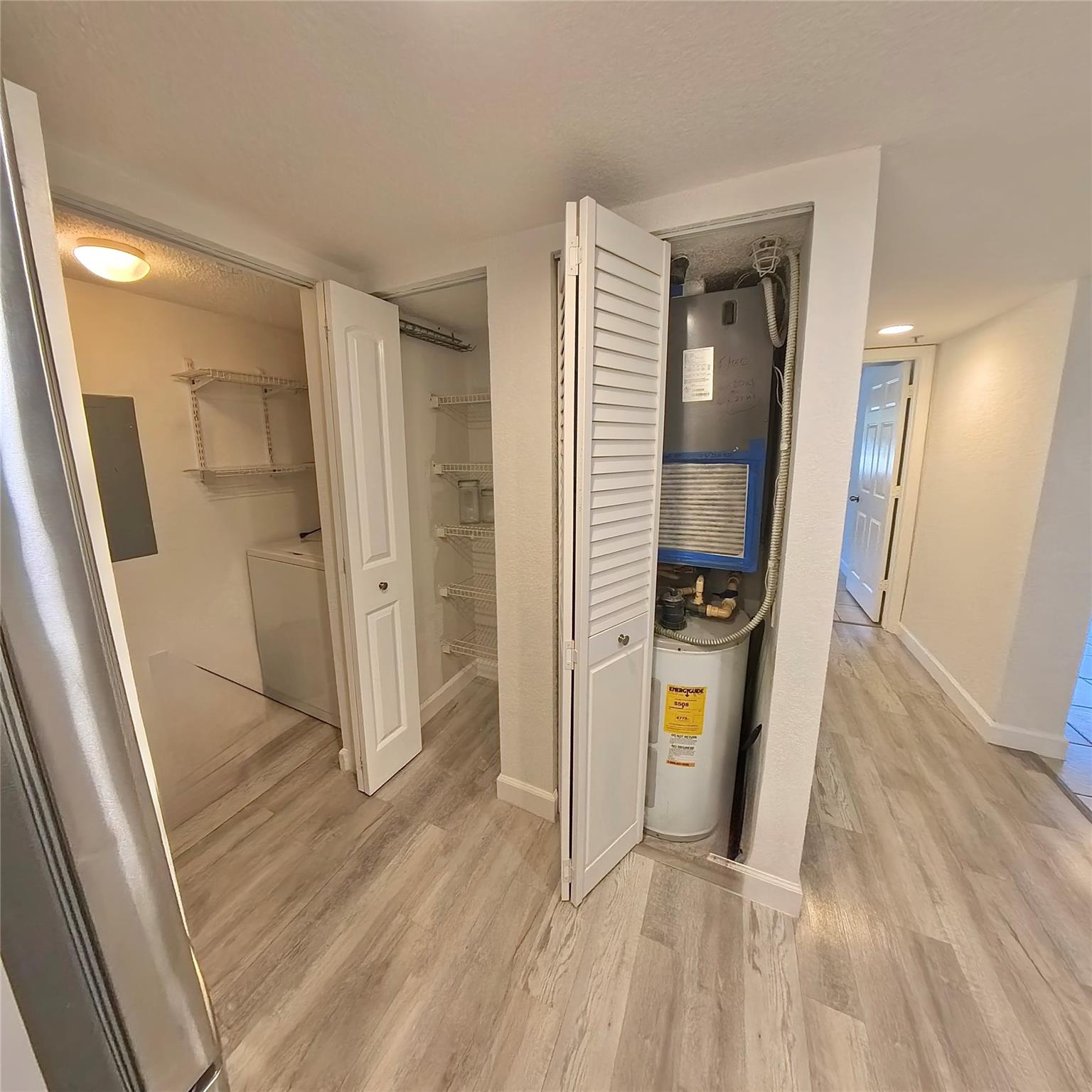 Evergreen Lakes Condo - Residential Lease