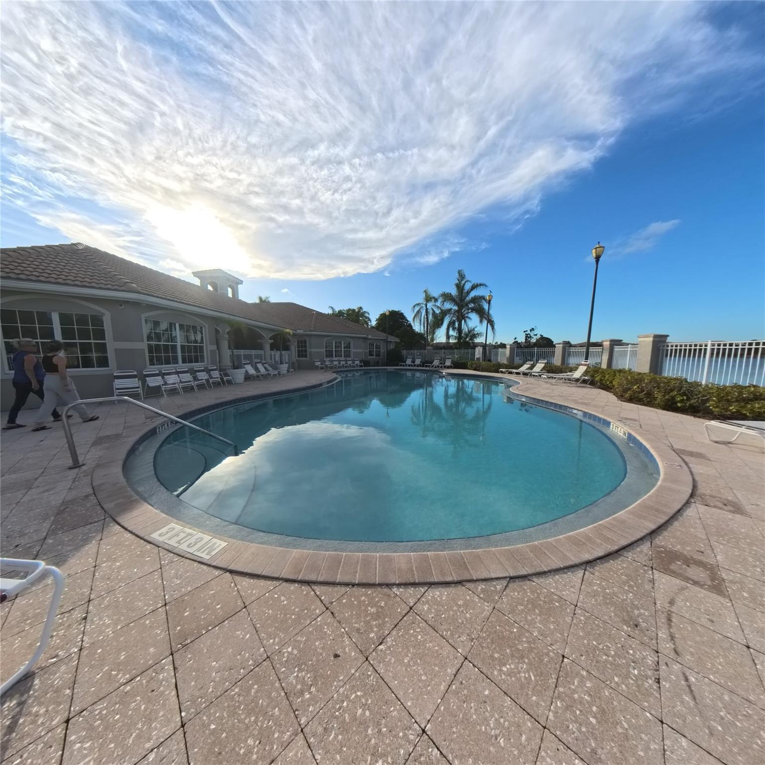 Evergreen Lakes Condo - Residential Lease