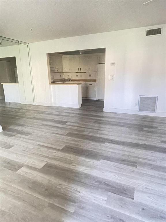 PINE RIDGE III CONDO - Residential