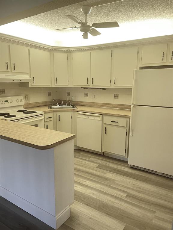 PINE RIDGE III CONDO - Residential