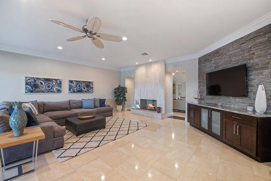 POINT MANALAPAN 2 - Residential