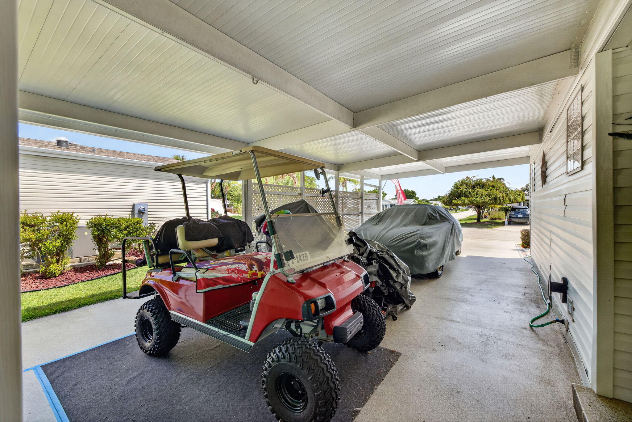 EAGLE'S RETREAT AT SAVANNA CLUB PHASE 2 - Residential Lease