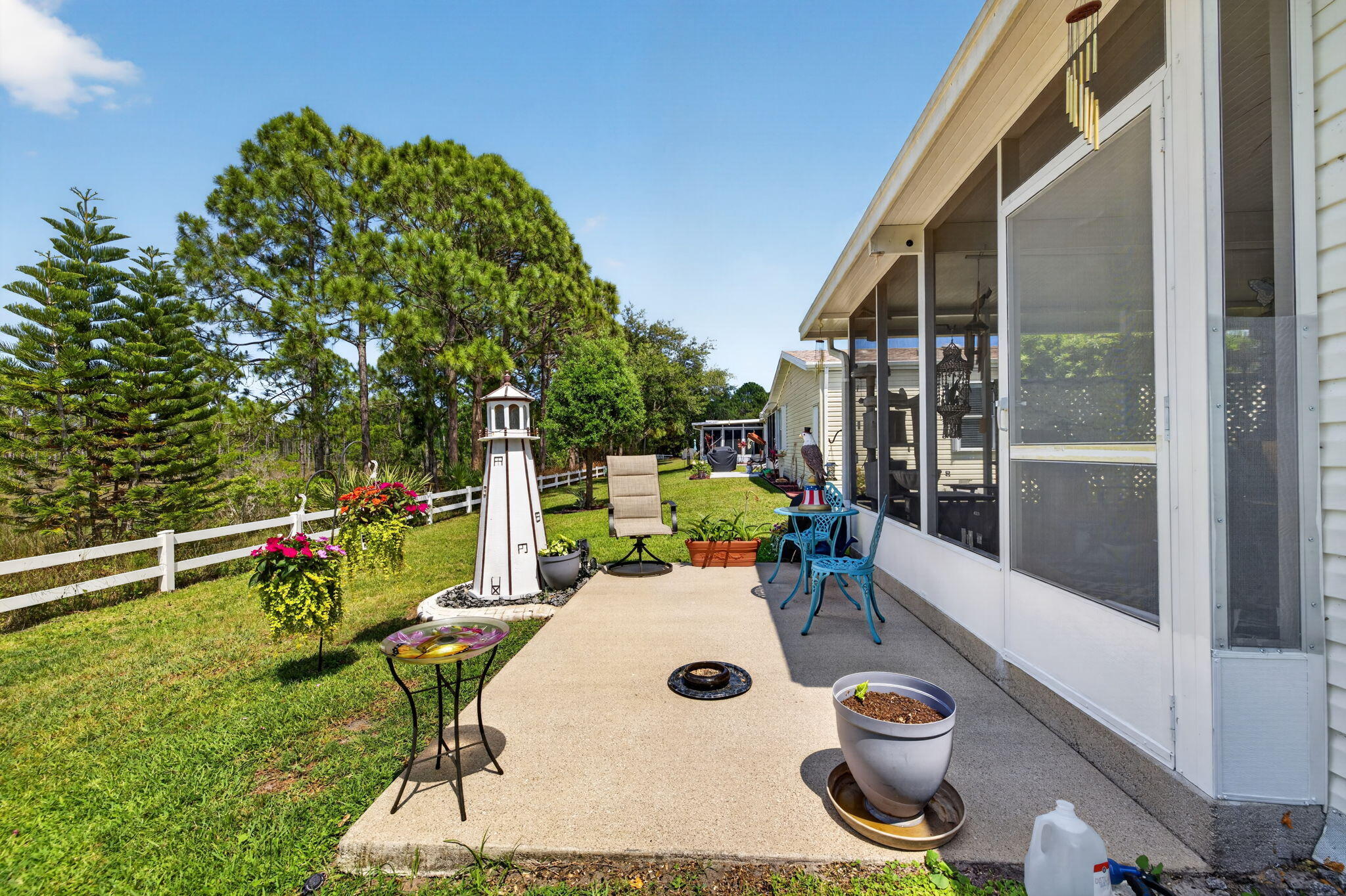 EAGLE'S RETREAT AT SAVANNA CLUB PHASE 2 - Residential Lease