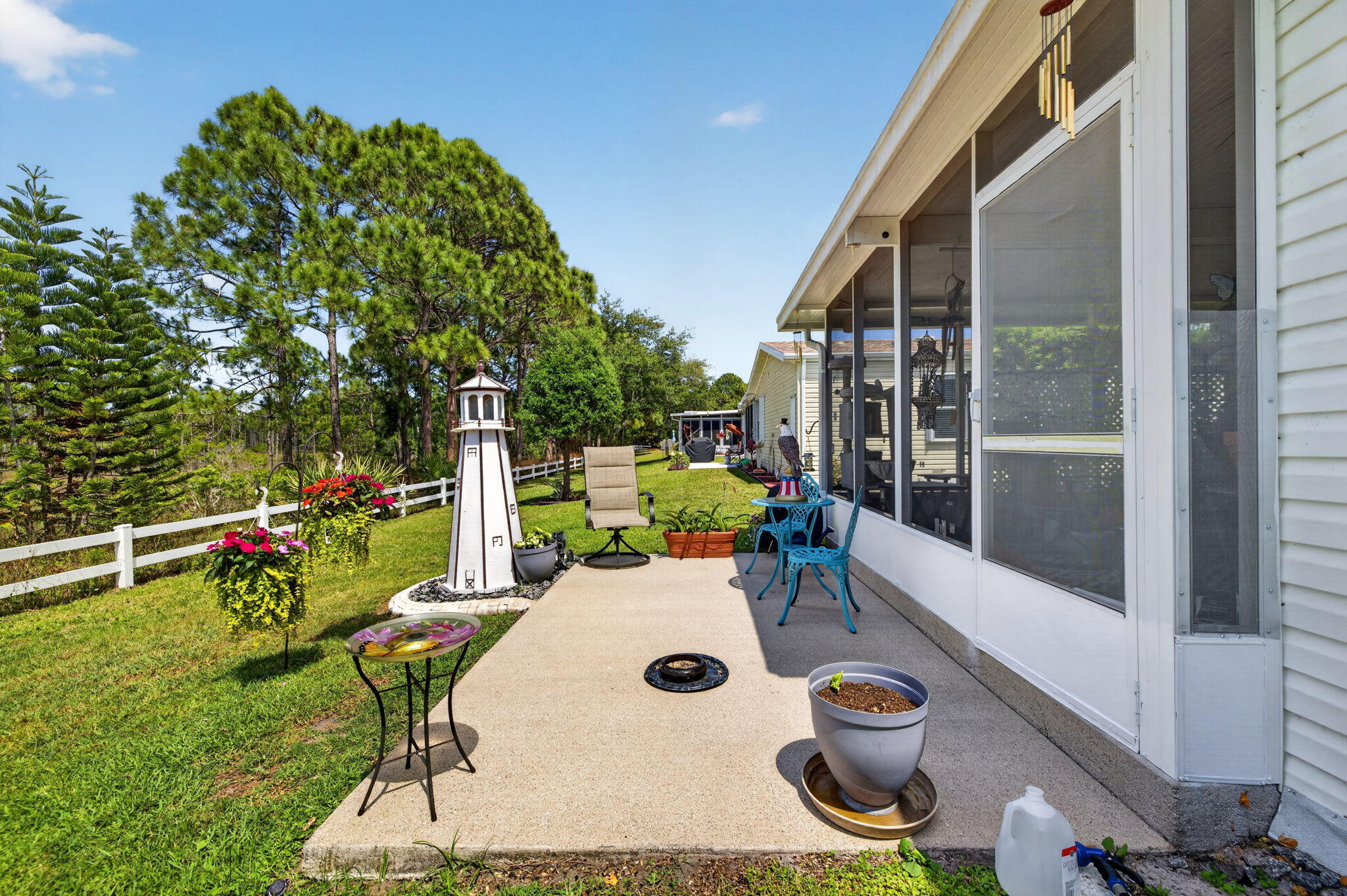 EAGLE'S RETREAT AT SAVANNA CLUB PHASE 2 - Residential Lease