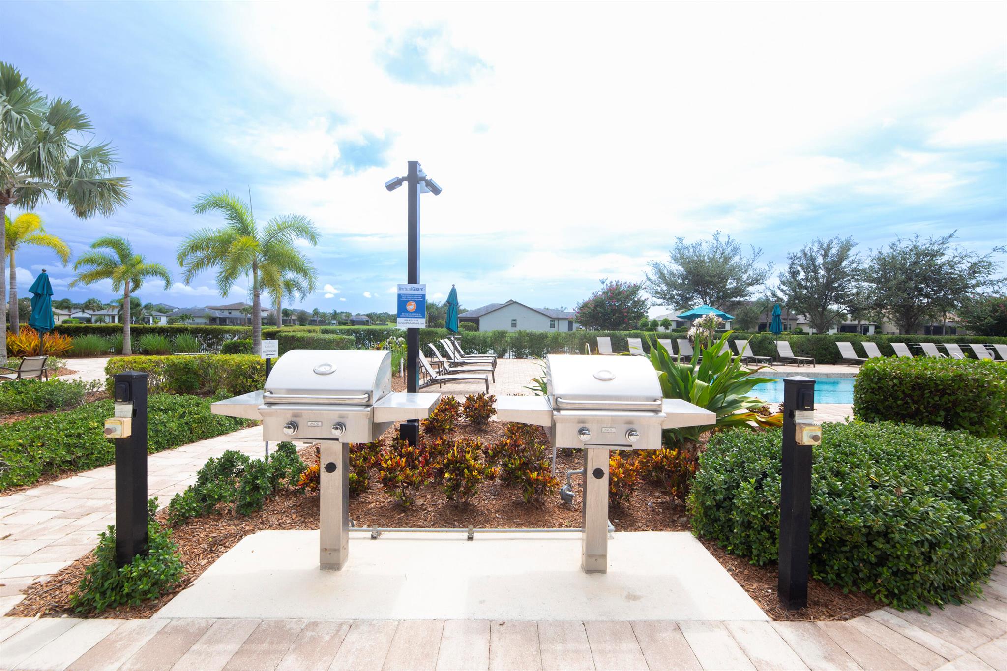 METES AND BOUNDS - Residential